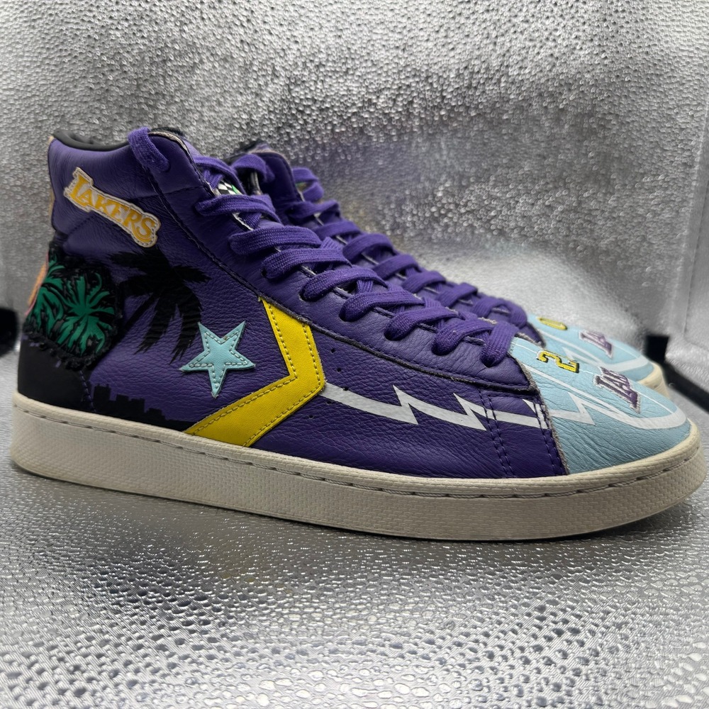 Size 11.5 Converse Pro Leather Mid Lakers Mens Purple Excellent 171240C 3-Peat